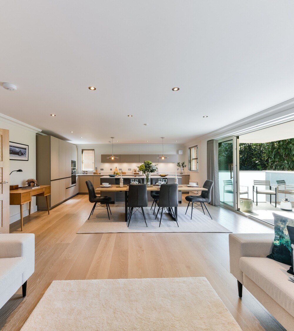 2 bedroom apartment