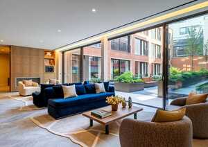 3 bedroom pied a terre